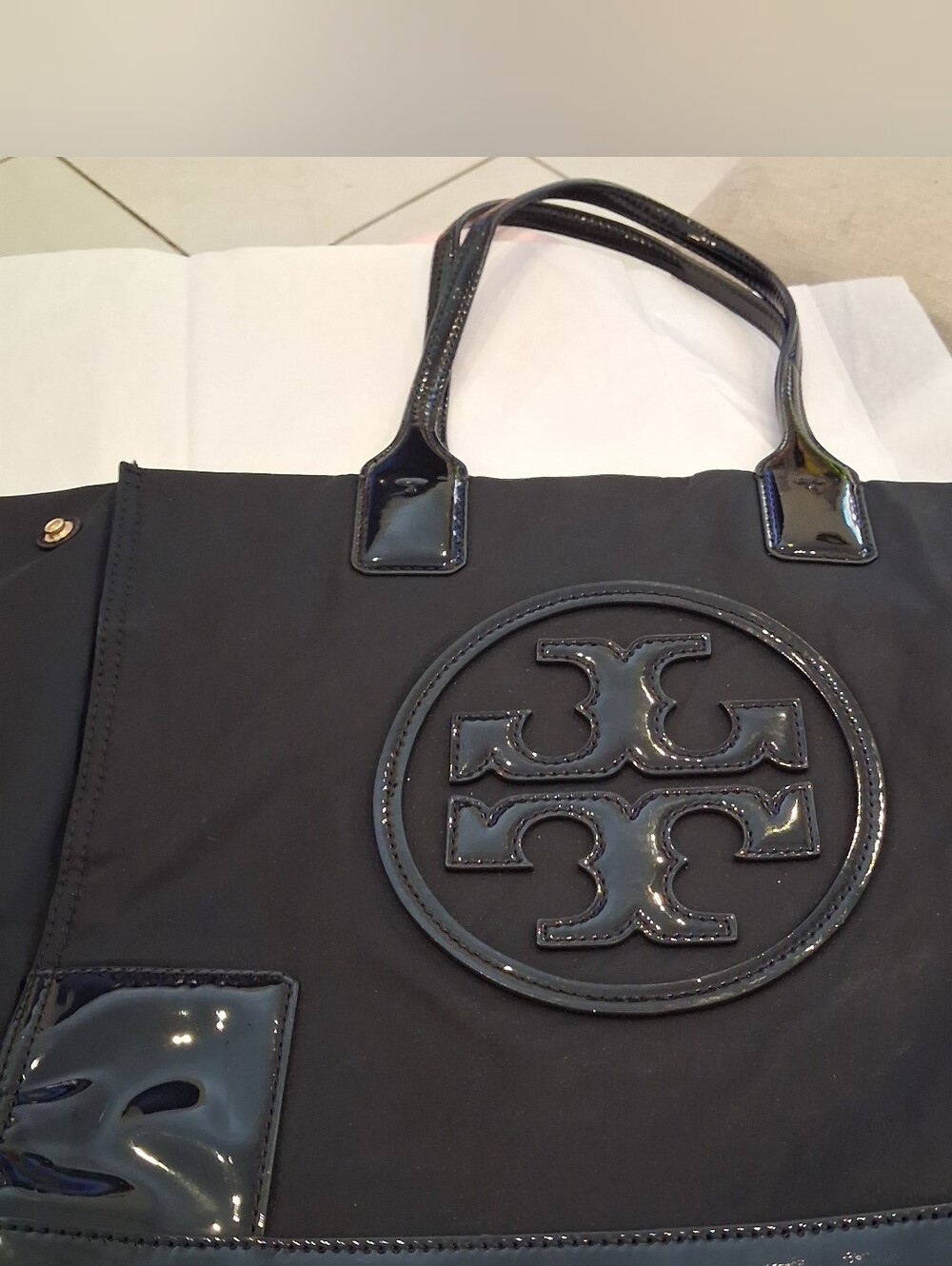 Tory Burch Black Patent Logo Messenger Bag